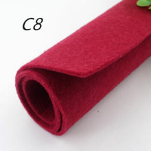Load image into Gallery viewer, 3mm Thickness 30x30cm Polyester Cloth Non Woven Felt For DIY Sewing Dolls Crafts Pattern Materials Bundle Home Decorations 1Pc