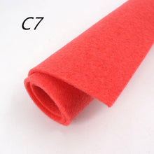 Load image into Gallery viewer, 3mm Thickness 30x30cm Polyester Cloth Non Woven Felt For DIY Sewing Dolls Crafts Pattern Materials Bundle Home Decorations 1Pc
